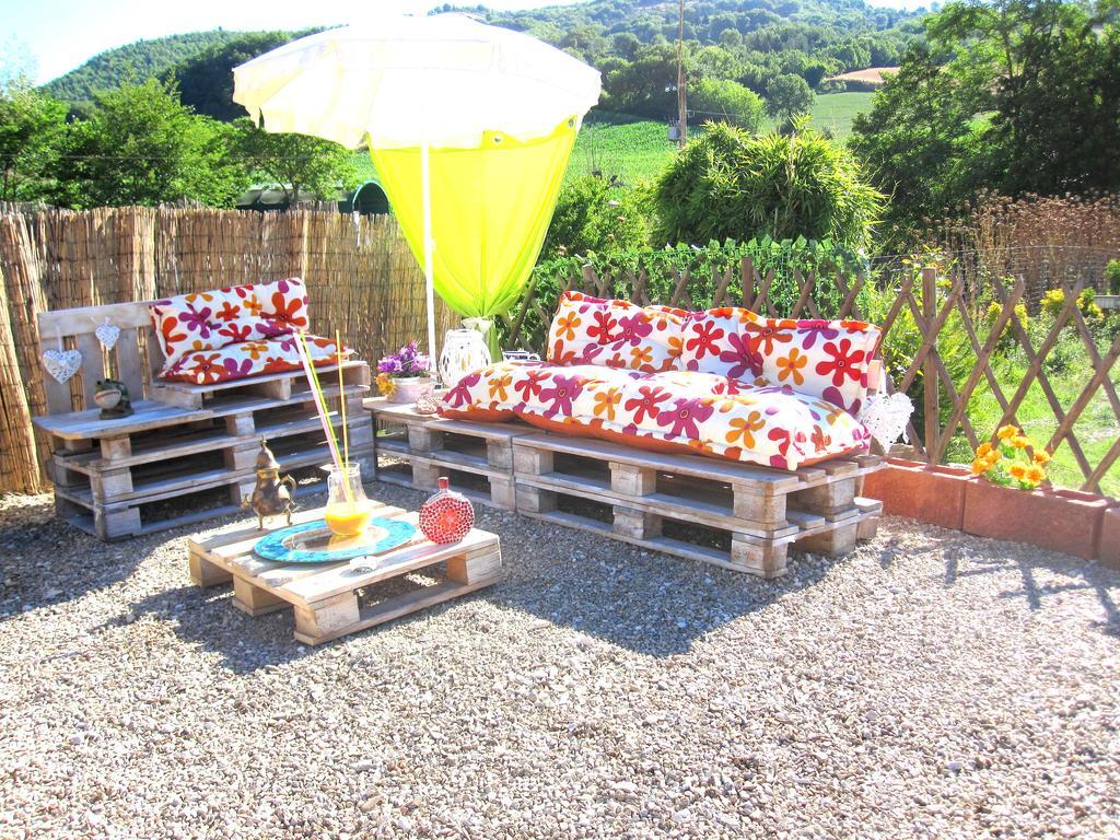 La Pietra Rara B&B Montone  Eksteriør bilde