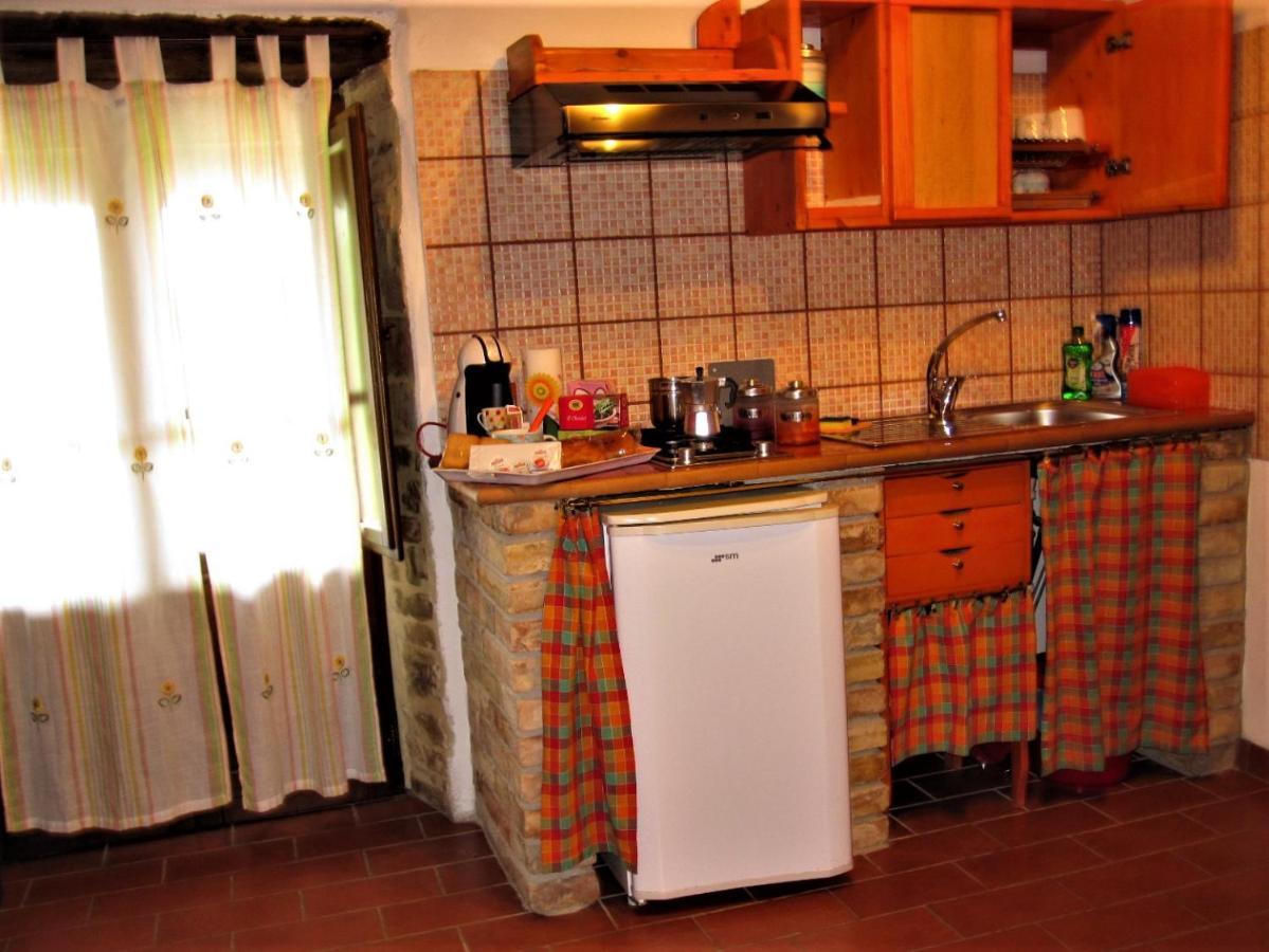 La Pietra Rara B&B Montone  Eksteriør bilde