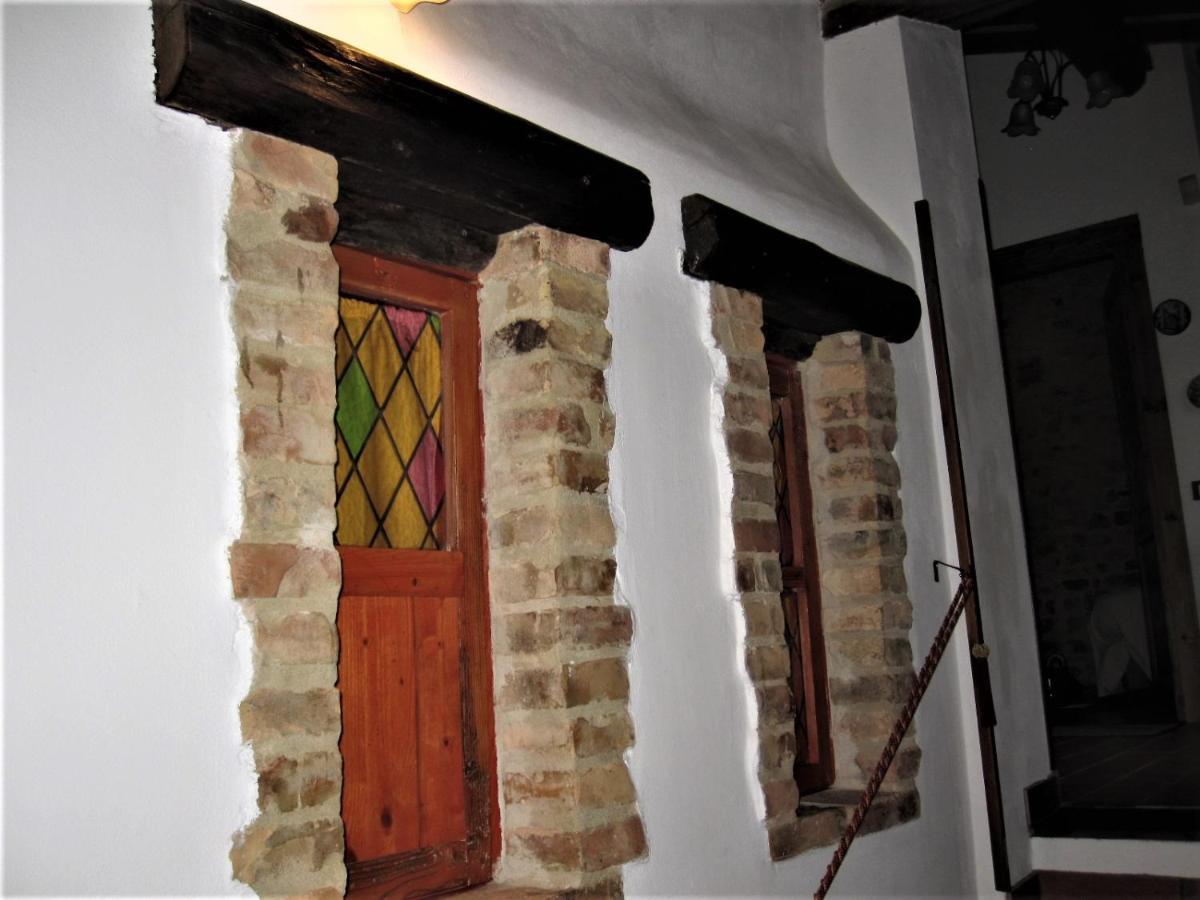 La Pietra Rara B&B Montone  Eksteriør bilde