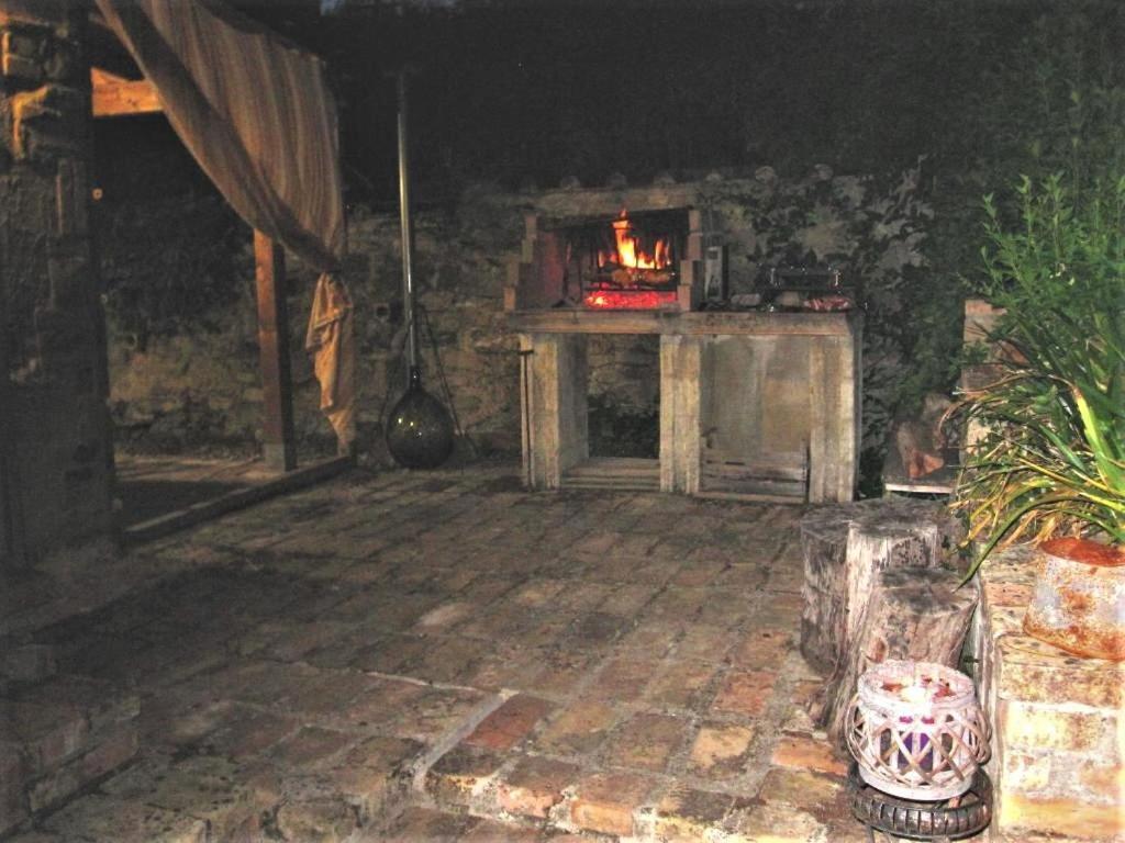 La Pietra Rara B&B Montone  Eksteriør bilde